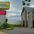 Quails Nest Inn & Suites