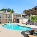 Quality Inn Commerce
