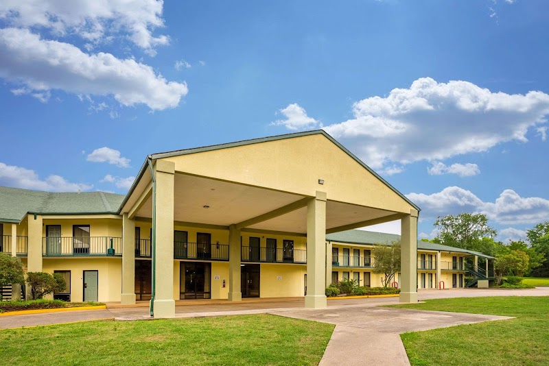 Quality Inn & Conference Center in Heber Springs, Arkansas, United States