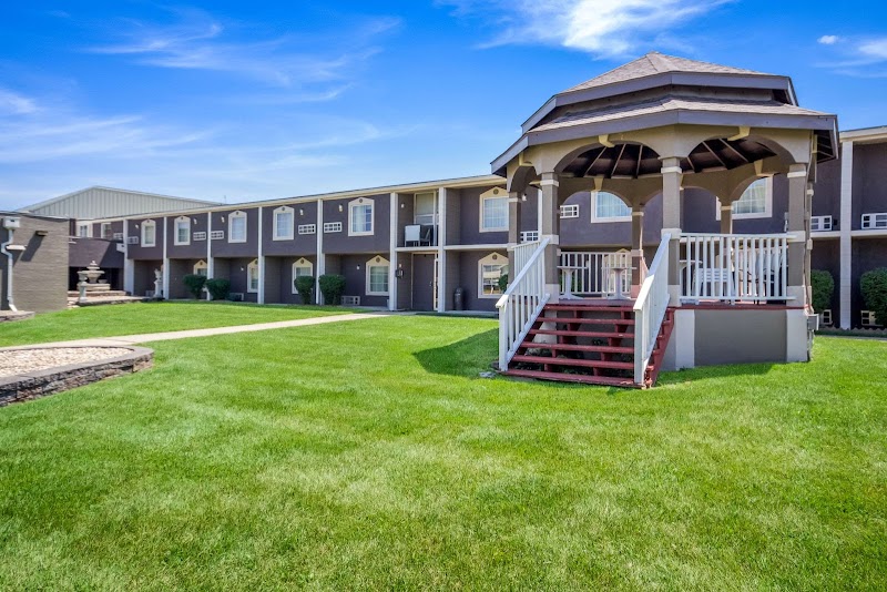 Quality Inn & Suites Kansas City - Independence I-70 East in Independence, Missouri, United States