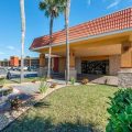 Quality Inn & Suites Riverfront