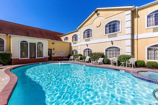 Quality Suites North Houston IAH in Aldine, Texas, United States