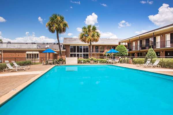 Ramada by Wyndham Cordele in Cordele, Georgia, United States