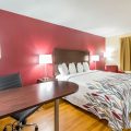 Red Roof Inn Clarksville