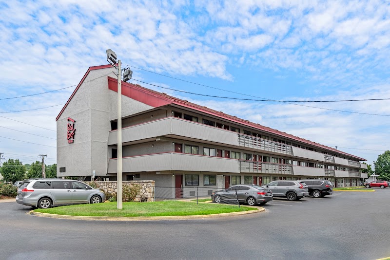 Red Roof Inn Jackson Downtown - Fairgrounds in Jackson, Mississippi, United States