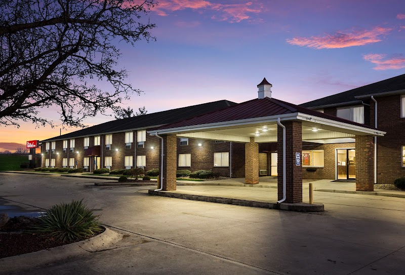 Red Roof Inn Lawrenceburg in Lawrenceburg, Tennessee, United States