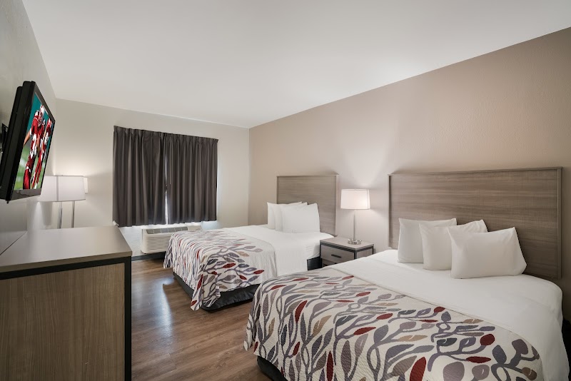 Red Roof Inn & Suites Carrollton, GA - West Georgia in Carrollton, Georgia, United States
