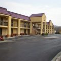 Red Roof Inn & Suites Clinton