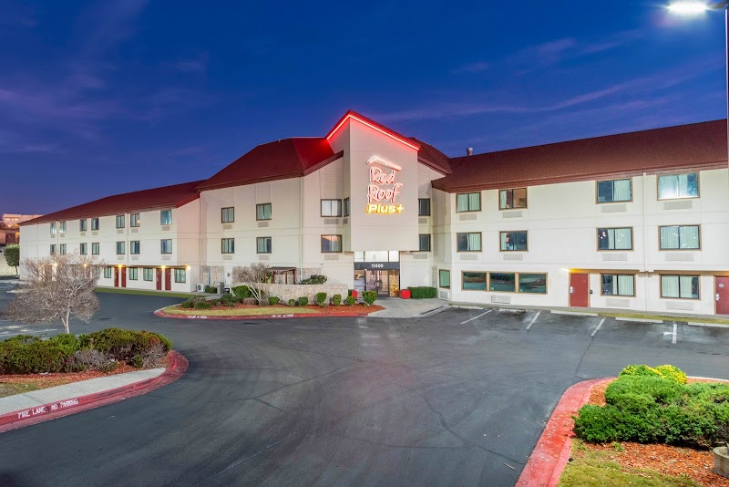 Red Roof PLUS+ El Paso East in El Paso, Texas, United States