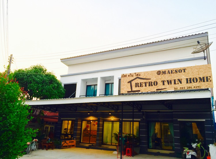 Retro Twin Home @Maesot in Mae Sot, Thailand