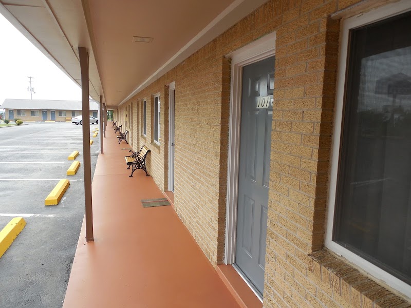 River Heights Motel in Savannah, Tennessee, United States