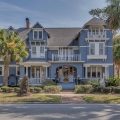 Riverdale Inn