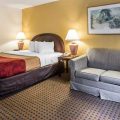 Rodeway Inn & Suites