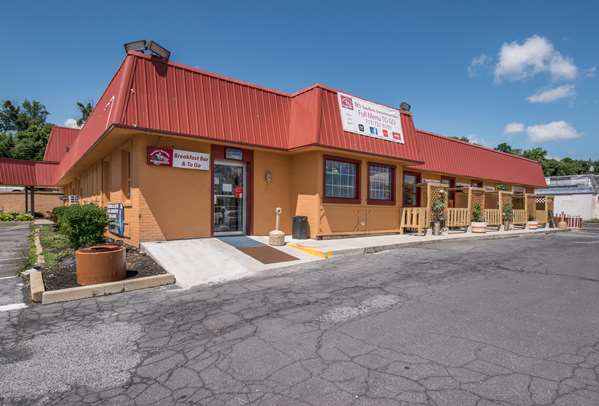 Rodeway Inn Wormleysburg - Harrisburg in Lemoyne, Pennsylvania, United States