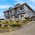 Sand Pebbles Inn