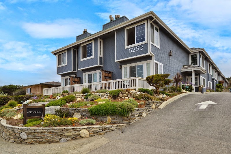 Sand Pebbles Inn in Cambria, California, United States