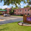 Sleep Inn Near The Avenue