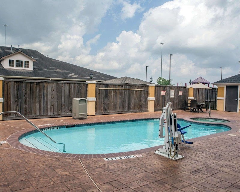 Sleep Inn & Suites Pearland - Houston South in Pearland, Texas, United States