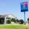 Studio 6 Del Rio