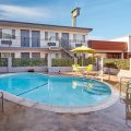 Studio Inn & Suites