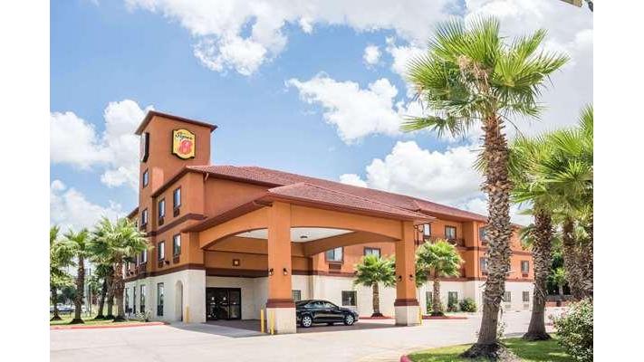 Super 8 by Wyndham Brookshire TX in Brookshire, Texas, United States