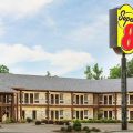 Super 8 by Wyndham Center