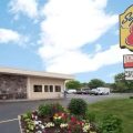 Super 8 by Wyndham Chicago Northlake O’Hare South