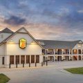 Super 8 by Wyndham City/Moore