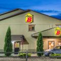 Super 8 by Wyndham Colby
