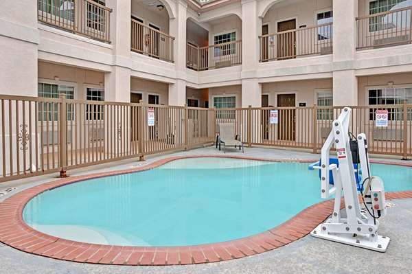 Super 8 by Wyndham Conroe in Conroe, Texas, United States