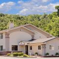 Super 8 by Wyndham Elkins