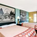 Super 8 by Wyndham Fenton/St. Louis Area
