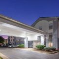 Super 8 by Wyndham La Grange KY