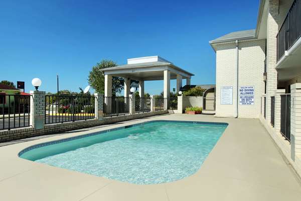 Super 8 by Wyndham Lancaster in Lancaster, South Carolina, United States