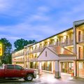 Super 8 by Wyndham Laurel