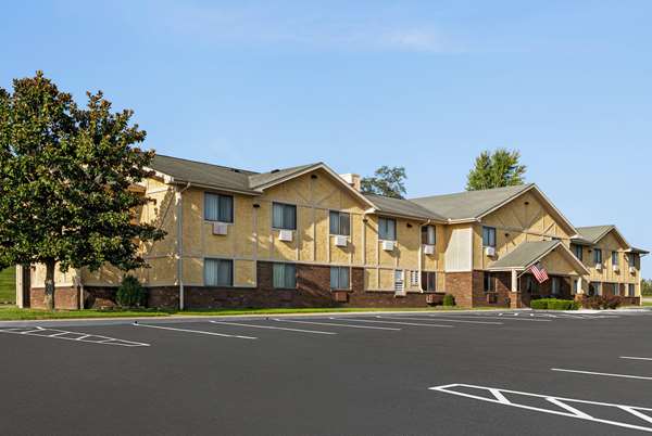 Super 8 by Wyndham Maysville KY in Maysville, Kentucky, United States