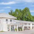Super 8 by Wyndham Monticello