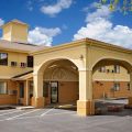 Super 8 by Wyndham Muncie/Ball St. College Area