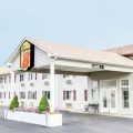 Super 8 by Wyndham Neosho