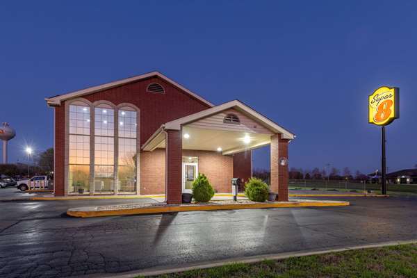 Super 8 by Wyndham Nixa/Springfield Area in Nixa, Missouri, United States