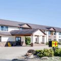 Super 8 by Wyndham Oelwein