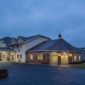Super 8 by Wyndham Reedsburg