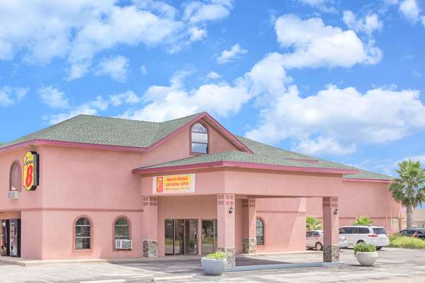 Super 8 by Wyndham San Angelo in San Angelo, Texas, United States