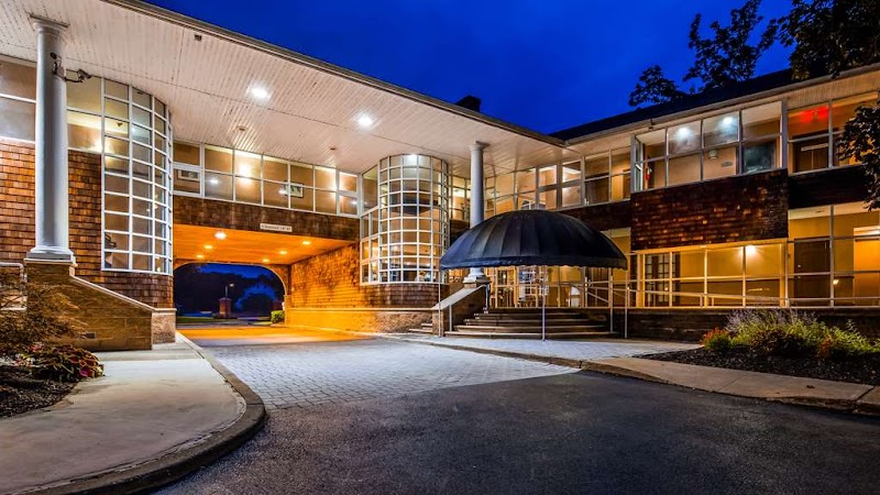 SureStay Plus Hotel by Best Western Highland Poughkeepsie in Highland, New York, United States