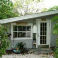 Tarpon Tale Inn