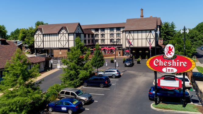 The Cheshire in Richmond Heights, Missouri, United States