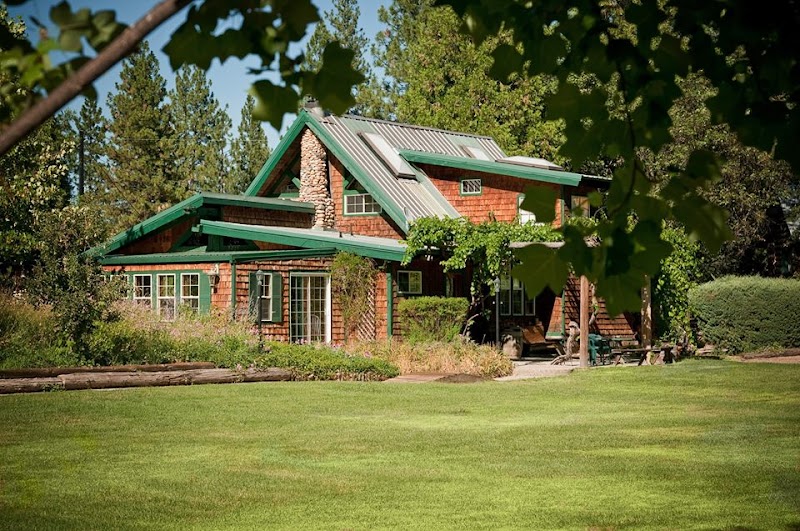 The Davies Family Inn in Placerville, California, United States