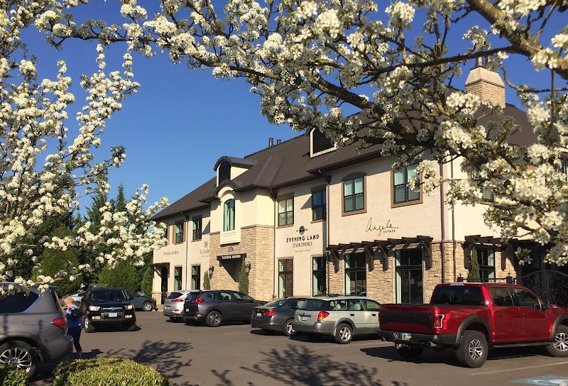 The Dundee in Newberg, Oregon, United States