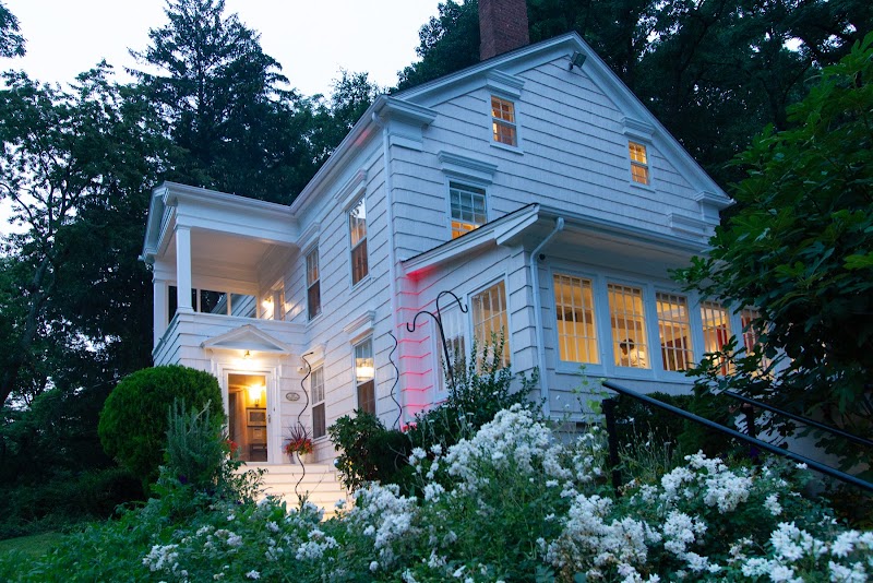 The Harbor Rose in Northport, New York, United States