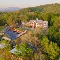 The Iris Inn